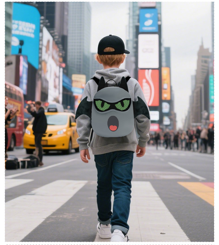 Devil Wings Horns APP Controlled Glowing Eyes Practical Compact Casual Sports Backpack with Childlike Innocence Multiple Colors（images 13）